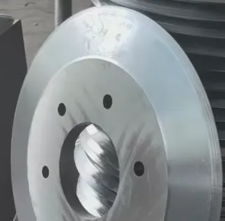 ¿Cómo pueden los recicladores de caucho de Indonesia reducir el tiempo de inactividad con cuchillas circulares duraderas para trituradoras?